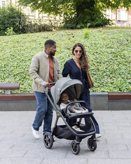 Passeggino Finiti 4 in 1 – Ebony – Parapioggia e Adattatori Inclusi